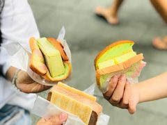 -詹爷爷乌节路街头冰淇淋