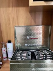 -丝客富脱发养发头皮馆