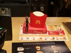 -麦当劳(杭州西湖银泰百货店)