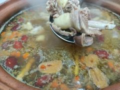 -威邵鸡煲(西华路总店)