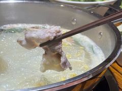 -快活林酸汤鱼鲜品火锅店(甲秀楼店)