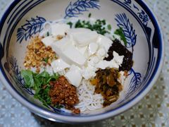 -蜗牛小馆醉乡民谣云南菜(惠新西里店)