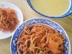 -王菊美食街·王菊面馆(总店)