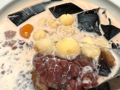 -RUXU入续糖水铺与包(卓悦中心店)