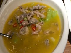 -江湖情酸菜鱼(万菱汇店)