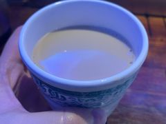 蒙古浓香奶茶-三个蒙古大叔羊肉串(大宁店)