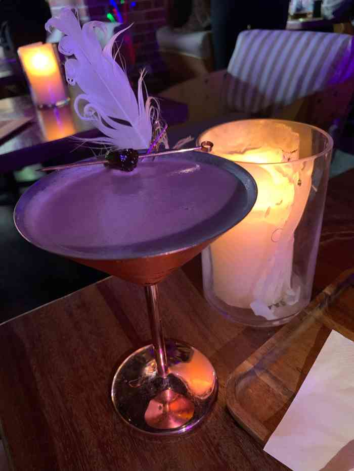 coco party音乐现场酒吧-" 团购了这里的下午茶套餐,三个蛋.