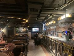 -麦凯伦烧烤·精酿超级工厂店(金桥总店)
