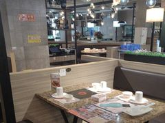 -黄记煌三汁焖锅(渝北金港国际店)