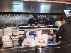 -The Habit Burger Grill 哈比特汉堡(爱琴海店)