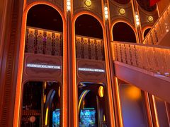 -斯卡拉演艺集团