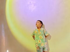 -涨巢·潮玩水疗局