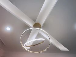 -灰姑娘美甲美睫馆