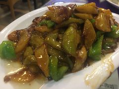 地三鲜-东北饺子王(港澳广场购物中心店)