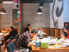 大堂-三个渔夫·蒸汽海鲜(小白楼店)