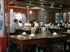 大堂-张氏宽窄巷成都名小吃(茂业百货华强北店)