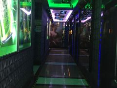 -吉星氧吧量贩式KTV(惠乐购百货店)