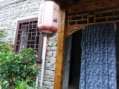 -高荡千年布依古寨旅游景区