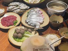 -石梅湾威斯汀度假酒店-品味餐厅·川湘菜·海鲜风味火锅·手工面食·万州烤鱼·口味牛蛙·小龙虾