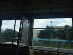 -成都濑川外国语学校