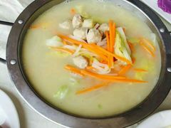 -大鸭梨烤鸭店(金顶街店)