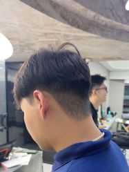 点击看大图 -宫铭烫发染发接发店