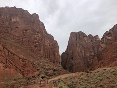 -天山神秘大峡谷