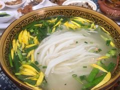 -桥香园云南过桥米线(金马碧鸡店)