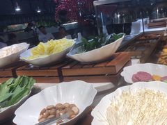 -金滏山烤肉·海鲜·火锅自助餐厅(襄阳万达店)