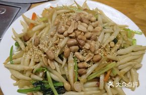 Handmade Silver Needle Noodles