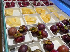 -涨巢·潮玩水疗局