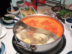 -左庭右院鲜牛肉火锅(环球港店)