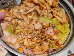 -蛙小侠·沸腾砂锅牛蛙(增城东汇城店)