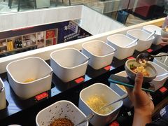 自助调料区-热火朝天鲜切牛肉火锅(南强街巷店)