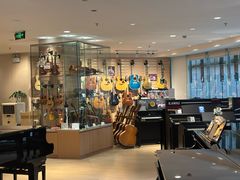 -柏斯音乐艺术中心·钢琴·吉他(上音店)