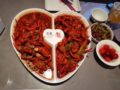 -龙巢盱眙龙虾·牛蛙·烧烤宵夜(八卦岭店)