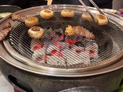 -围炉肉舍•炭烤活鳗•丹东海鲜烤肉(步行街店)