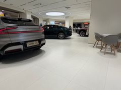 -万达广场(大明宫店)