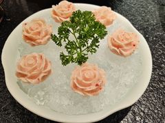 -得意咚瓜·顺德鱼生·冬瓜火锅(深圳首店)