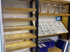 -沪睛眼镜蔡司官方授权店(金桥佳林路店)