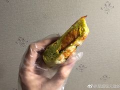 菠菜肉骨头-奈雪的茶(湖滨银泰in77C区PRO店)