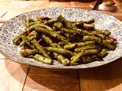 -蜜桃餐厅·伴山(绿宝广场店)