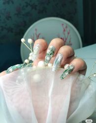 -LILY NAILS美甲美睫