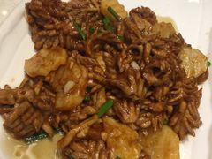 爆炒腰花-闫府私房菜·百年鲁菜(恒隆店)