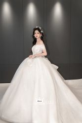 -艾拉·女王婚纱礼服馆
