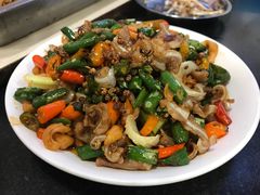 尖椒猪脆骨-鸿顺老铁锅美蛙鱼府(解放碑店)