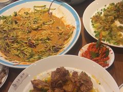 -那家老院子东北菜·饺子·小鸡炖蘑菇(艳华街店)