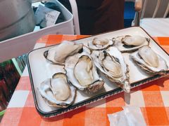 高压锅生蚝-琼大师东方烤乳猪(亚特兰蒂斯店)