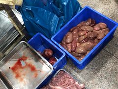 -标记美食新鲜猪杂(兴南大道店)