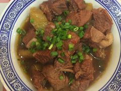-鲁班小馆(政四街店)